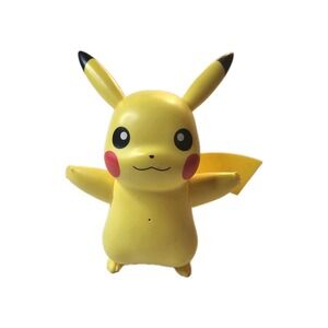 Pokemon Model #PKW3330 Train and Play Deluxe Pikachu with A Friend Like Pikachu